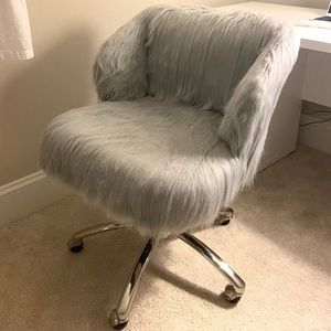 A almost-new pottery barn chair!